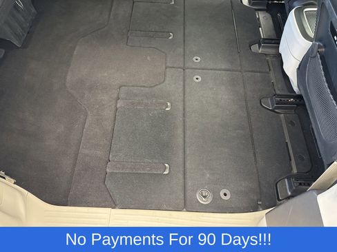 Used 2023 Chrysler Pacifica Touring-L FWD image 40