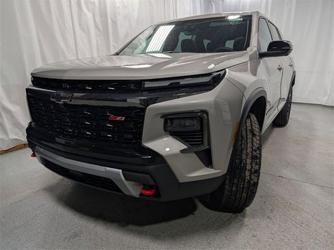 New 2026 Chevrolet Traverse Z71 image 8