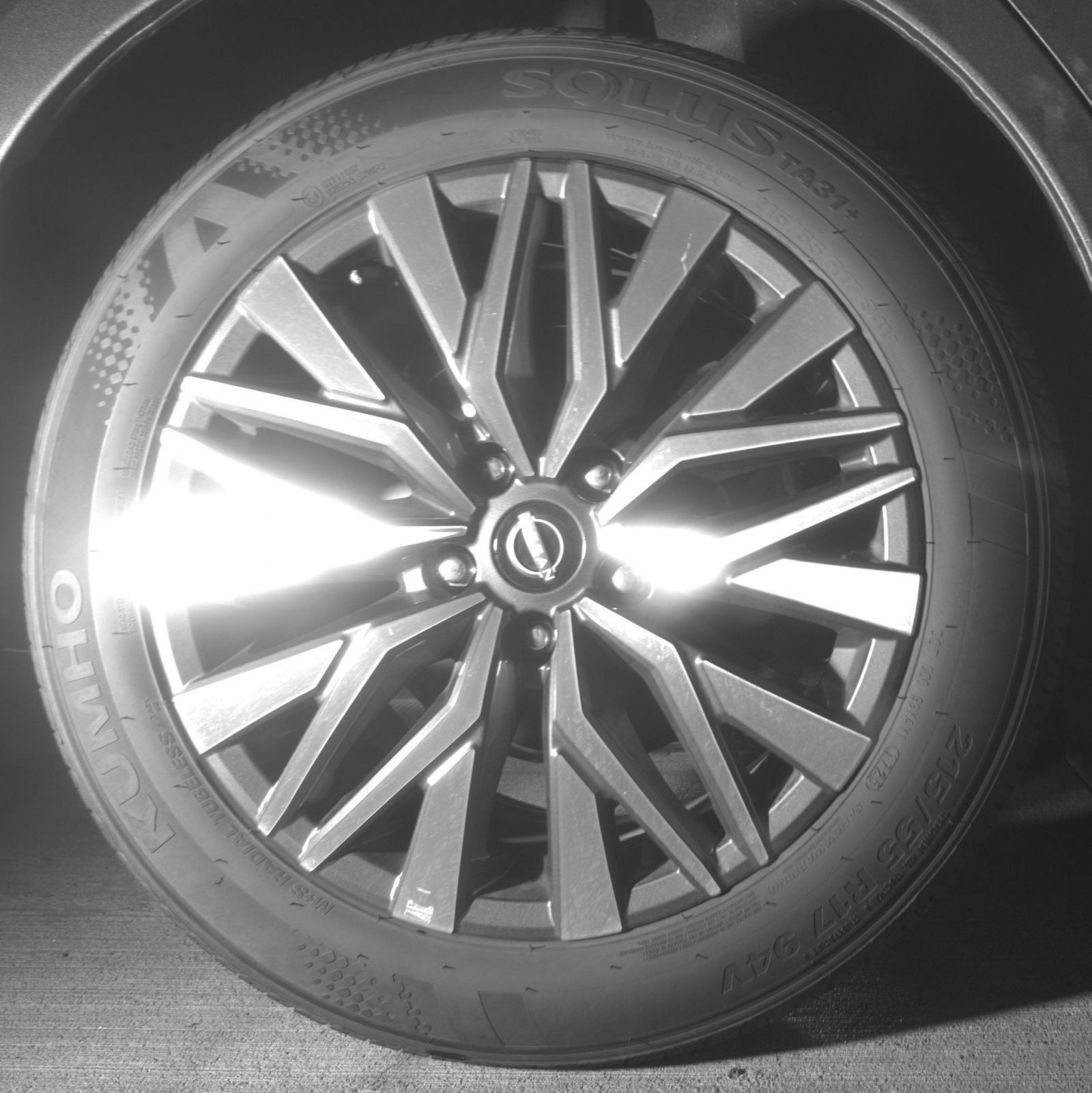 Used 2025 Nissan Altima 2.5 SV FWD image 18