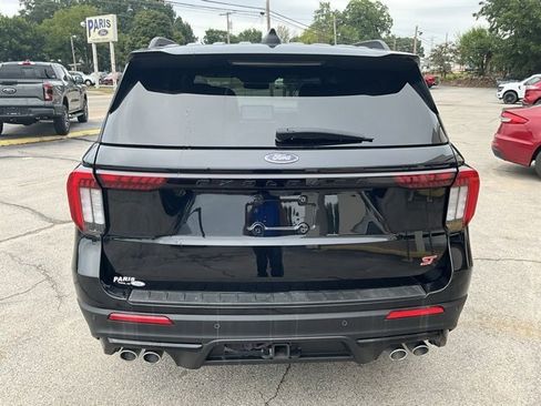 Used 2025 Ford Explorer ST image 10