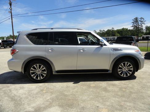 Used 2018 Nissan Armada SL w/ Premium Package image 5
