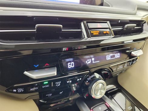 Used 2023 Acura MDX Technology image 25