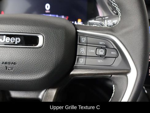 New 2026 Jeep Grand Cherokee Limited image 10