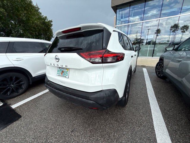 Used 2021 Nissan Rogue S FWD image 7