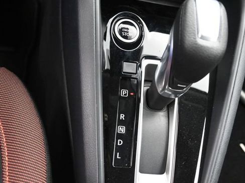 New 2025 Nissan Versa SR w/ Trunk Package image 16