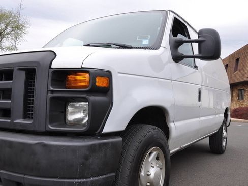 Used 2012 Ford E-250 and Econoline 250 w/ Commercial Cargo Van Pkg image 2