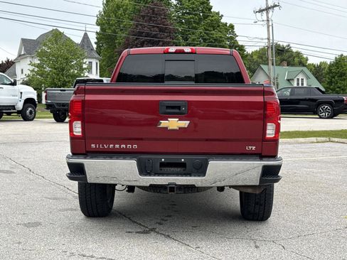 Used 2018 Chevrolet Silverado 1500 LTZ AWD/4WD image 9