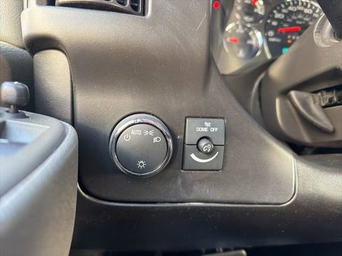 Used 2024 Chevrolet Express 2500 Work Van image 33