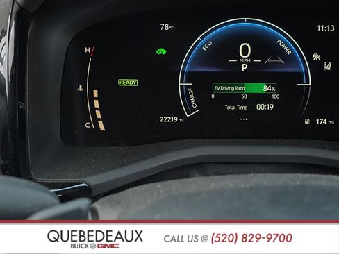 Used 2025 Toyota Camry SE w/ Convenience Package image 16