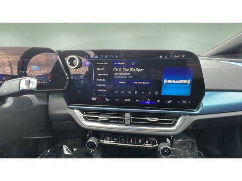 Certified 2025 Chevrolet Equinox EV LT w/ Convenience Package AWD/4WD image 17
