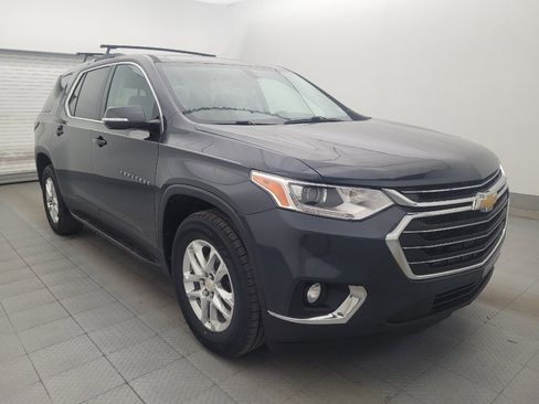 Used 2018 Chevrolet Traverse LT FWD image 13