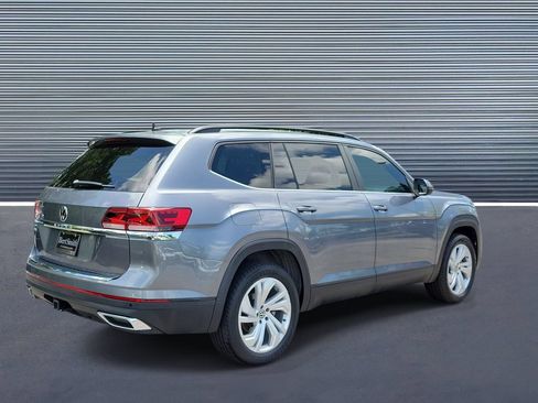 Used 2023 Volkswagen Atlas SE FWD image 3
