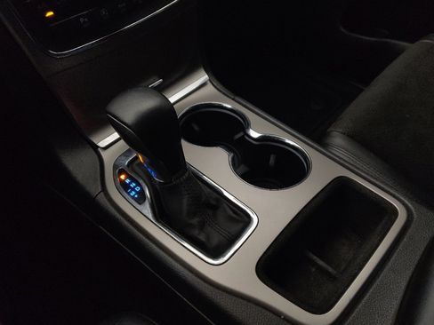 Used 2018 Jeep Grand Cherokee Altitude image 26