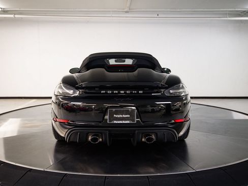 Certified 2022 Porsche 718 Boxster Spyder RWD image 6