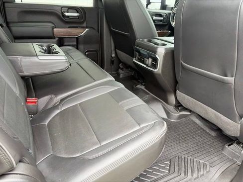 Used 2022 Chevrolet Silverado 2500 High Country w/ Technology Package AWD/4WD image 39