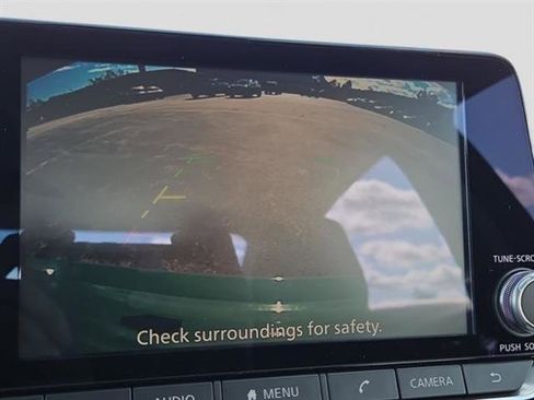 New 2025 Nissan Altima 2.5 SR image 13