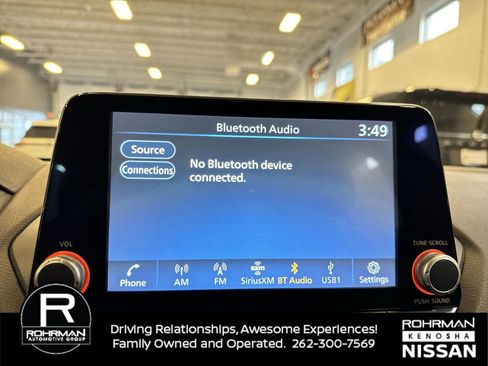 Used 2024 Nissan Sentra SV image 6