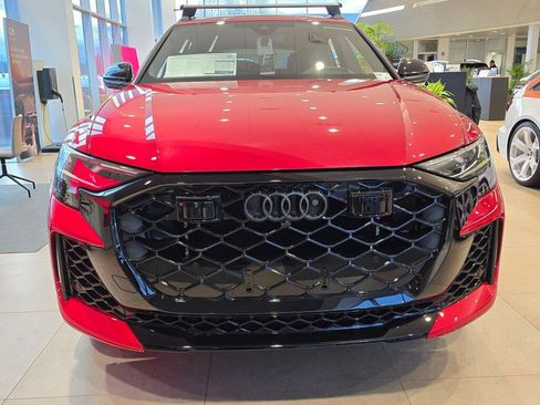 New 2026 Audi RS Q8 performance image 6