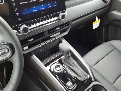 New 2026 Chevrolet Colorado Trail Boss AWD/4WD image 19