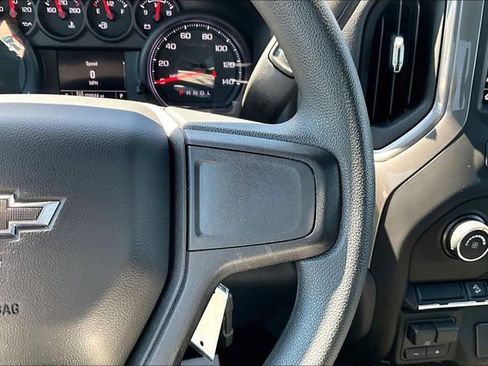Used 2020 Chevrolet Silverado 1500 Custom Trail Boss w/ Custom Convenience Package AWD/4WD image 13