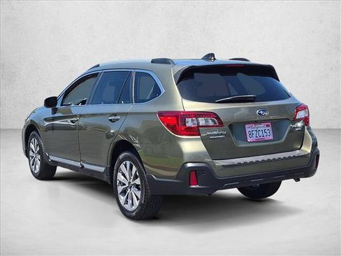 Used 2019 Subaru Outback 3.6R Touring w/ Popular Package #3A AWD/4WD image 8