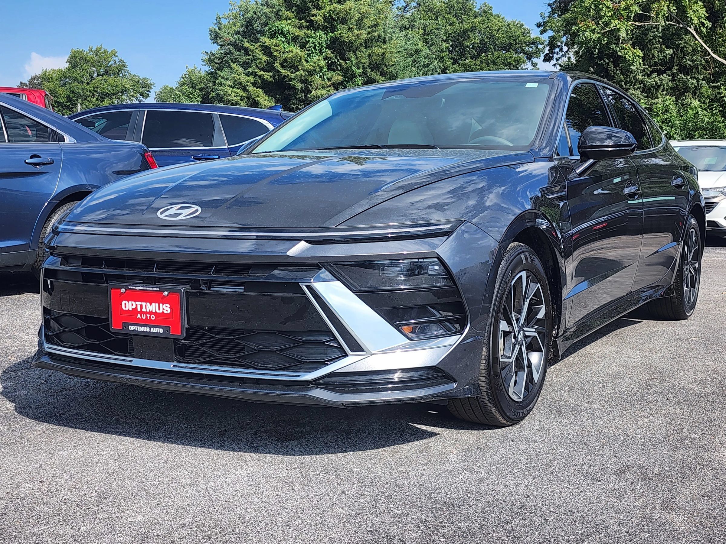 Used 2025 Hyundai Sonata SEL FWD image 3