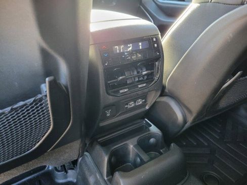 Used 2023 Jeep Grand Cherokee L Limited w/ Luxury Tech Group II image 29