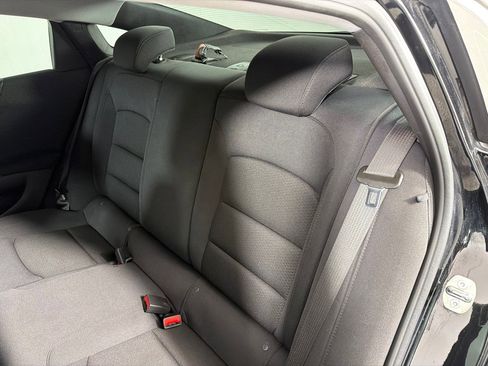 Used 2023 Chevrolet Malibu RS FWD image 19