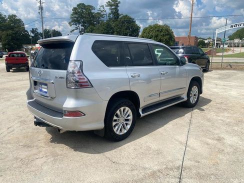 Used 2019 Lexus GX 460 Premium AWD/4WD image 3