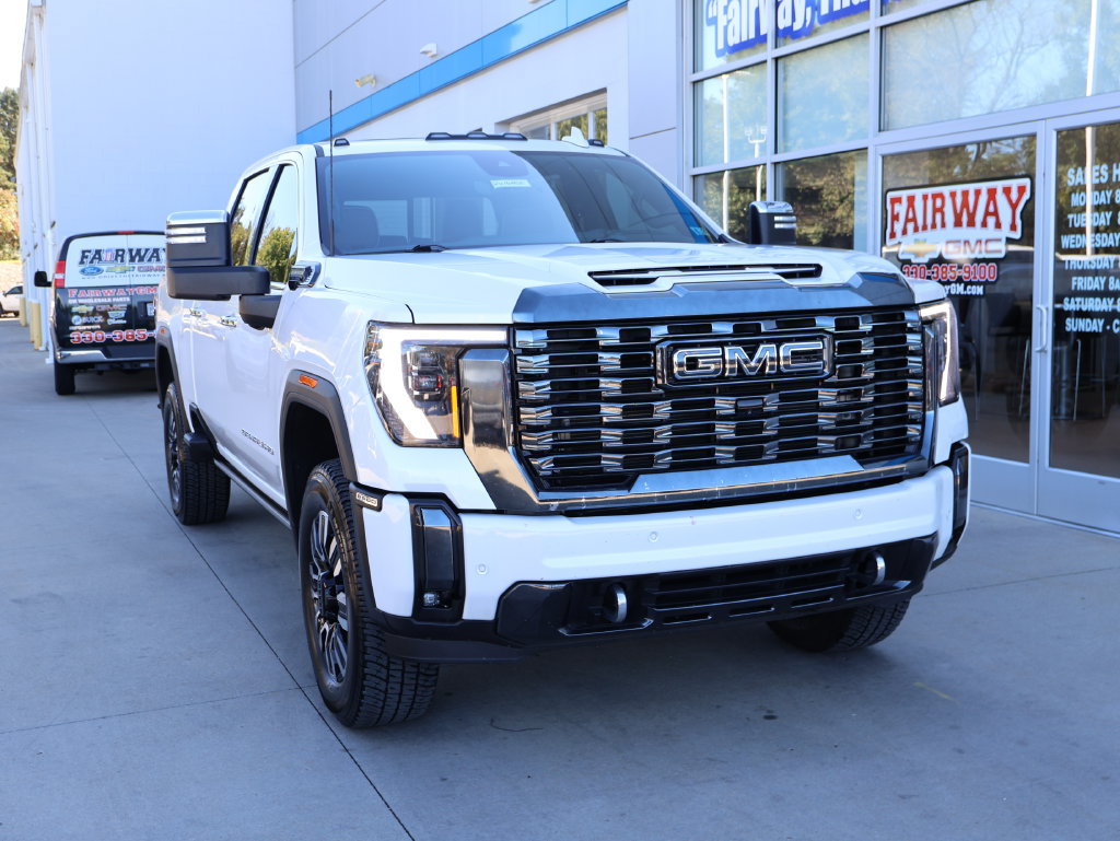 Certified 2024 GMC Sierra 2500 Denali Ultimate AWD/4WD image 2