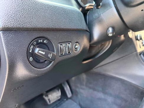 Used 2016 Dodge Charger R/T RWD image 11