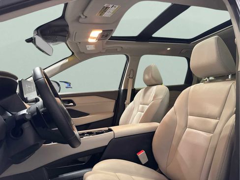 Used 2023 Nissan Rogue SL w/ SL Premium Package image 22