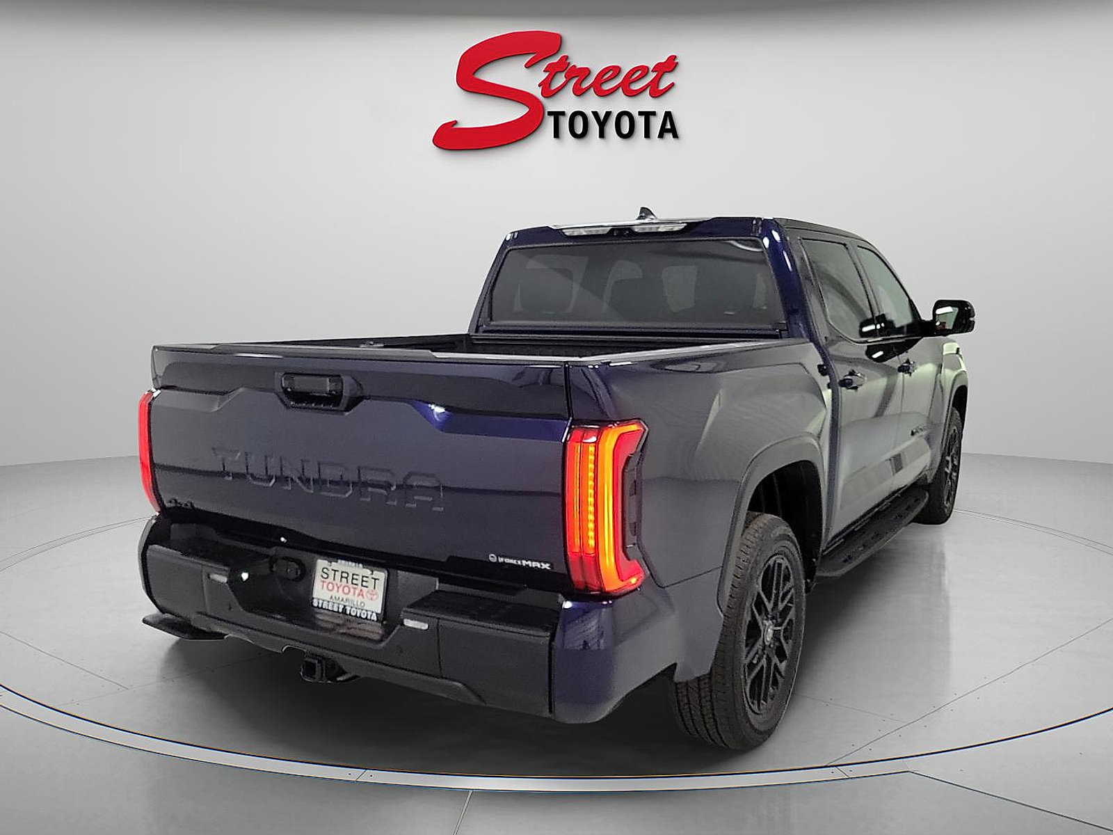 Certified 2026 Toyota Tundra Limited w/ Limited PVM Package AWD/4WD image 4
