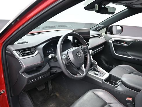 Used 2023 Toyota RAV4 XSE w/ Premium Package image 10