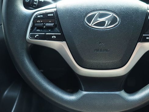 Used 2018 Hyundai Accent SE image 50