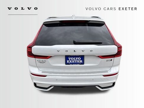 New 2026 Volvo XC60 B5 Plus w/ Protection Package Premier AWD/4WD image 14