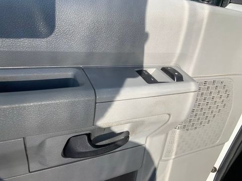 Used 2013 Ford E-250 and Econoline 250 w/ PWR Group RWD image 20