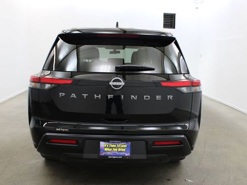 New 2026 Nissan Pathfinder S FWD image 4