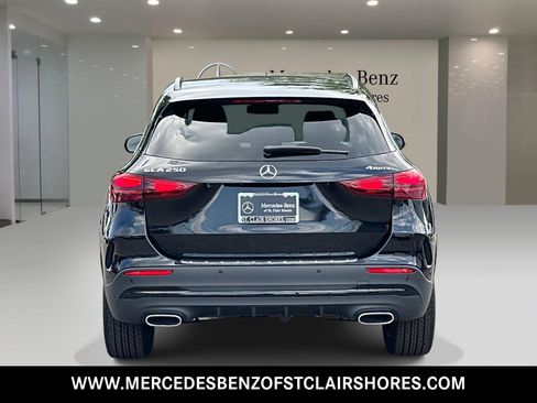 New 2025 Mercedes-Benz GLA 250 4MATIC image 4