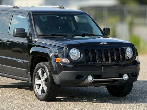 Used 2016 Jeep Patriot High Altitude AWD/4WD image 15
