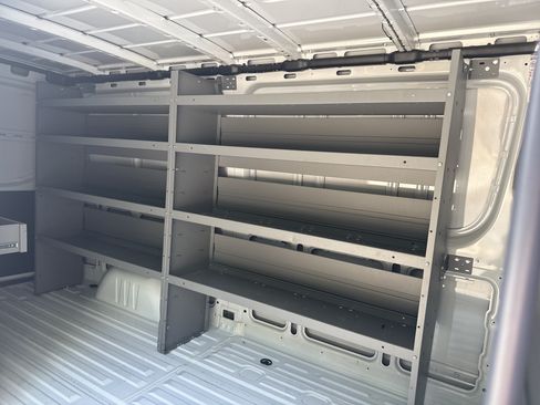 Used 2024 Mercedes-Benz Sprinter 2500 image 29