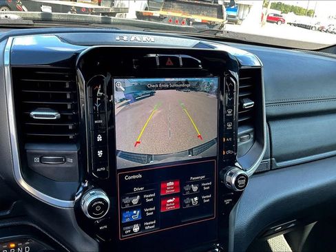 Used 2020 RAM 1500 Laramie w/ Sport Appearance Package image 17