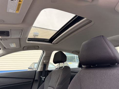 Used 2023 Honda Accord EX image 24
