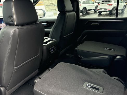 New 2026 Chevrolet Tahoe Premier w/ Sun And Tow Package AWD/4WD image 11