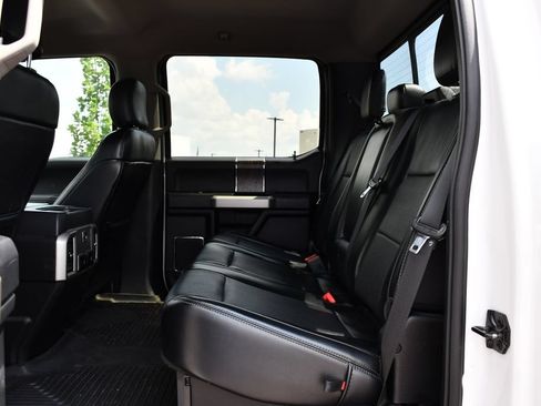 Used 2019 Ford F250 Lariat w/ Lariat Value Package AWD/4WD image 16