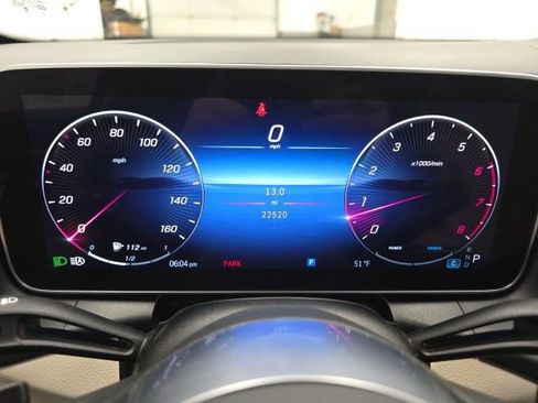 Used 2023 Mercedes-Benz GLC 300 4MATIC image 13