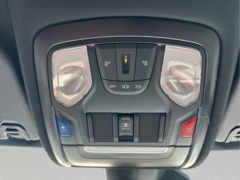 New 2026 RAM 1500 Warlock AWD/4WD image 33