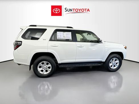 Used 2024 Toyota 4Runner SR5 Premium AWD/4WD image 2