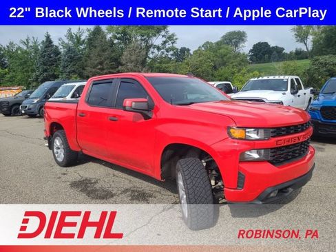 Used 2019 Chevrolet Silverado 1500 Custom w/ Custom Value Package AWD/4WD image 5