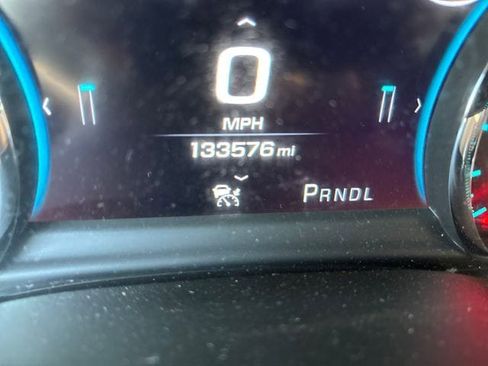 Used 2019 GMC Yukon XL Denali w/ Denali Ultimate Package AWD/4WD image 16